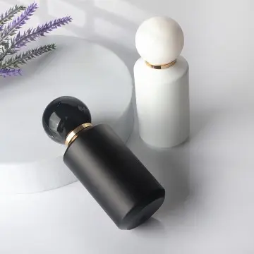 Luxury Matte Black Empty Perfume Glass Bottle Round 50ml Spray Bottle-L