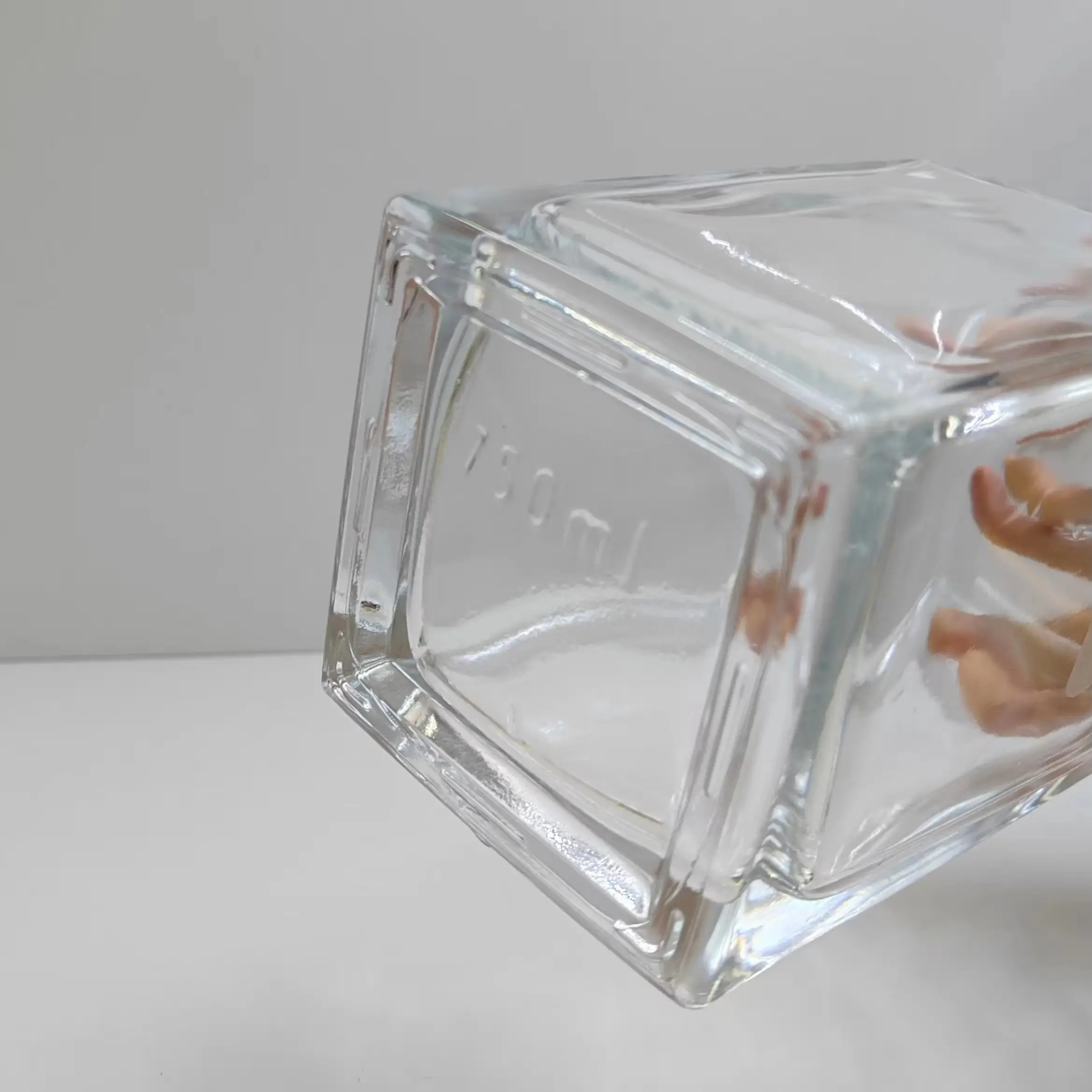 square bottle liquor 6